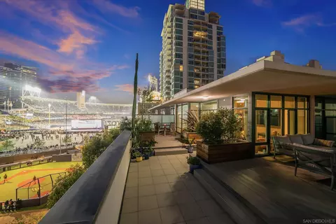 325 7th Ave #212, San Diego, CA 92101