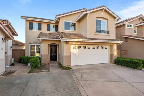 169 River Rock Ct, Santee, CA 92071