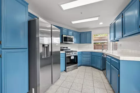 169 River Rock Ct, Santee, CA 92071 photo 8