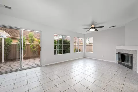 169 River Rock Ct, Santee, CA 92071 photo 5