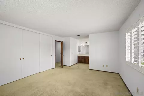 3718 Barbic Ct, Spring Valley, CA 91977 photo 21