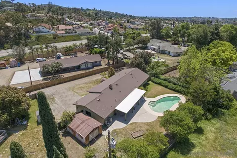 3718 Barbic Ct, Spring Valley, CA 91977 photo 41