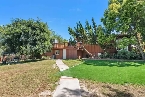 Exterior - 900 W 16th Ave, Escondido, CA 92025 photo 4 of 10