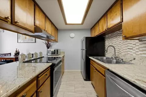8475 Avenida Angulia #19, Spring Valley, CA 91977 photo 4