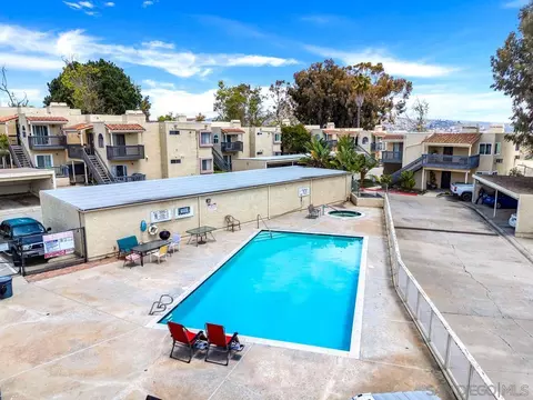 8475 Avenida Angulia #19, Spring Valley, CA 91977 photo 18