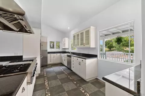 11507 Pinehurst Dr, Lakeside, CA 92040 photo 8