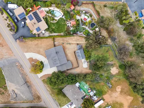 11507 Pinehurst Dr, Lakeside, CA 92040 photo 4