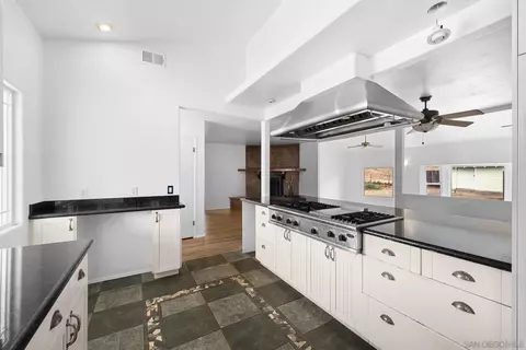 11507 Pinehurst Dr, Lakeside, CA 92040 photo 9