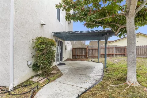 Exterior - 5356 Malcolm St, Oceanside, CA 92056 photo 7 of 10