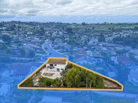 View/Area - 5356 Malcolm St, Oceanside, CA 92056 photo 2 of 6