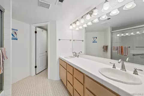 7560 Eads Ave #11, La Jolla, CA 92037 photo 15