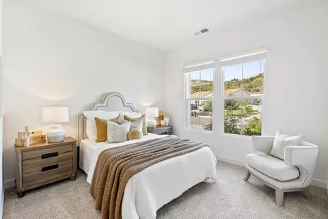 Bedroom - 1417 Apex Pl, Escondido, CA 92026 photo 3 of 6
