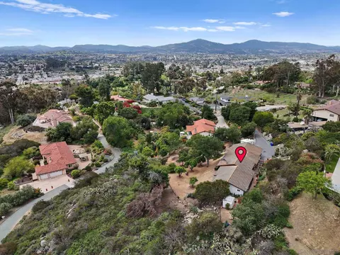 2189 Rockhoff Rd, Escondido, CA 92026 photo 9