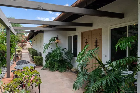 2189 Rockhoff Rd, Escondido, CA 92026 photo 17