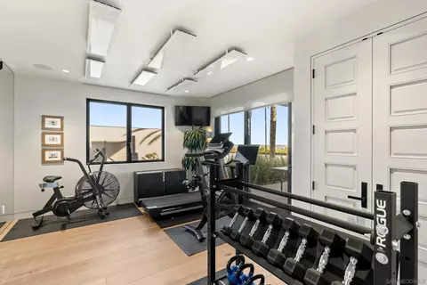 Other - 5416 Candlelight Dr, La Jolla, CA 92037 photo 22 of 27