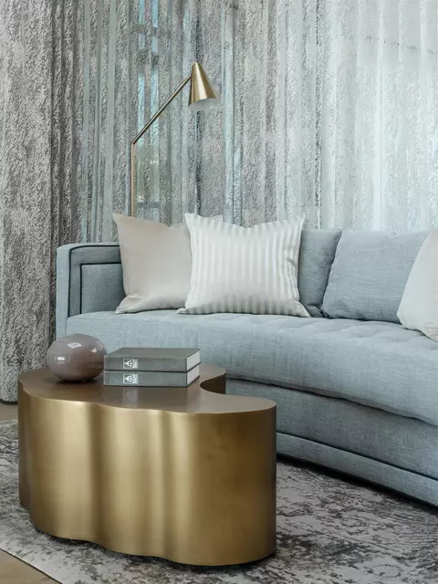 Living - 5416 Candlelight Dr, La Jolla, CA 92037 photo 6 of 7