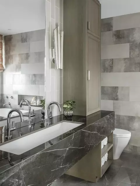 Bath - 5416 Candlelight Dr, La Jolla, CA 92037 photo 10 of 11