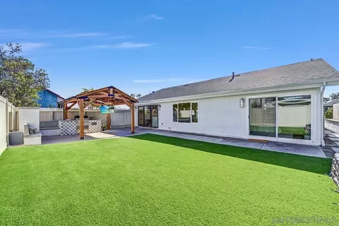 Exterior - 255 Turner Ave, Encinitas, CA 92024 photo 5 of 5