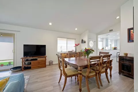 Dining - 9540 Jim, Santee, CA 92071 photo 2 of 3