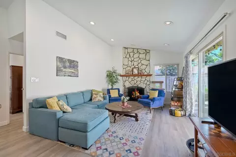 9540 Jim, Santee, CA 92071