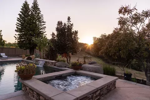 Exterior - 424 Sky Mesa Rd, Alpine, CA 91901 photo 7 of 22