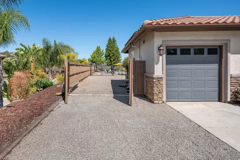 Other - 424 Sky Mesa Rd, Alpine, CA 91901 photo 2 of 12