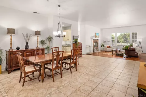 Dining - 424 Sky Mesa Rd, Alpine, CA 91901 photo 1 of 3