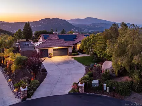 View/Area - 424 Sky Mesa Rd, Alpine, CA 91901 photo 3 of 7