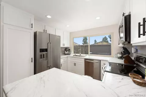 Kitchen - 3575 Guava Way, Oceanside, CA 92058 photo 1 of 4