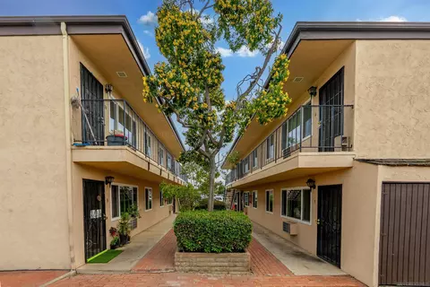 978 Peach Ave, El Cajon, CA 92021 photo 2