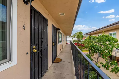 978 Peach Ave, El Cajon, CA 92021 photo 5