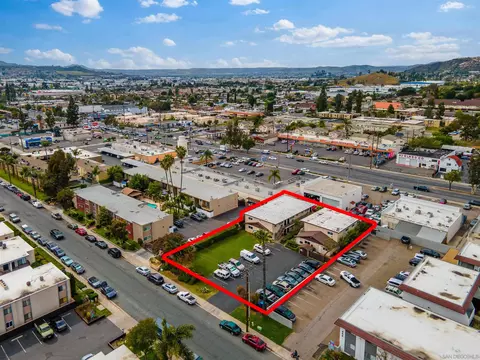 978 Peach Ave, El Cajon, CA 92021 photo 11
