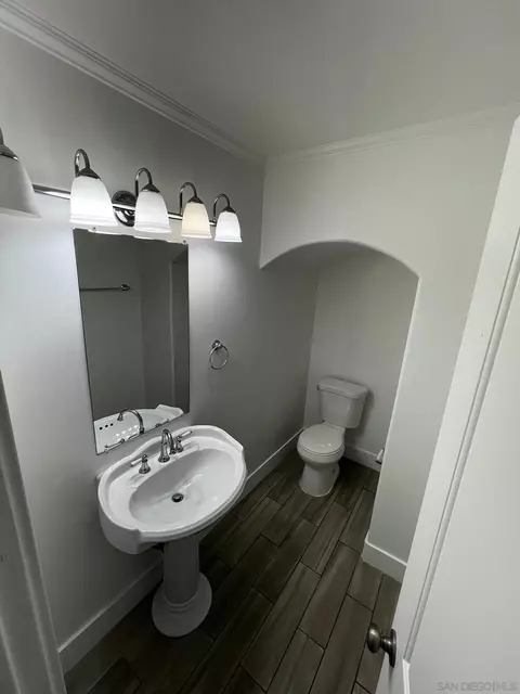 Bath - 294 Chambers St #9, El Cajon, CA 92020 photo 1 of 2