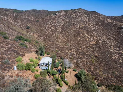 4426 Model A Ford Ln, El Cajon, CA 92019 photo 3