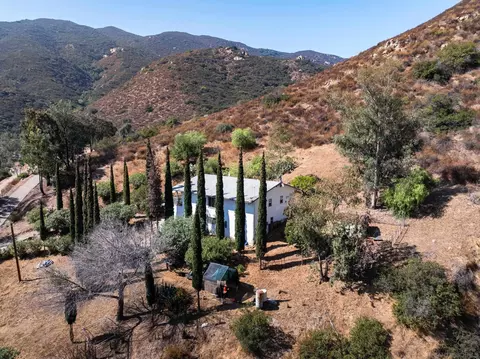 4426 Model A Ford Ln, El Cajon, CA 92019 photo 5
