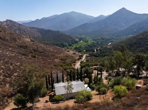 4426 Model A Ford Ln, El Cajon, CA 92019 photo 6