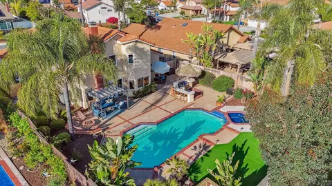 View/Area - 12659 Butterwood Ct, Poway, CA 92064 photo 2 of 4