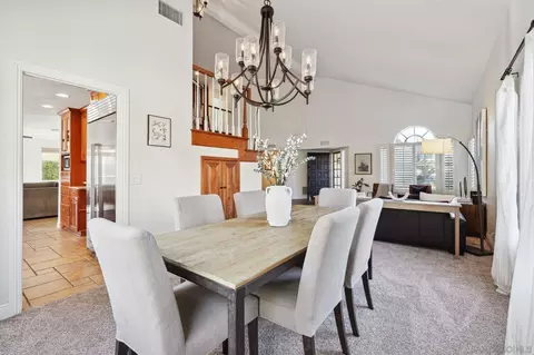 Dining - 12659 Butterwood Ct, Poway, CA 92064 photo 4 of 4