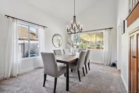 Dining - 12659 Butterwood Ct, Poway, CA 92064 photo 1 of 4