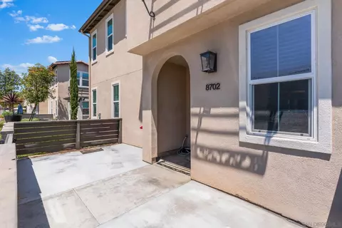 8702 Barbados Ln, Santee, CA 92071 photo 3