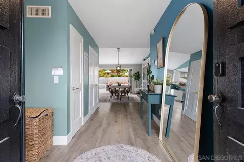 736 Birchview Dr, Encinitas, CA 92024 photo 9