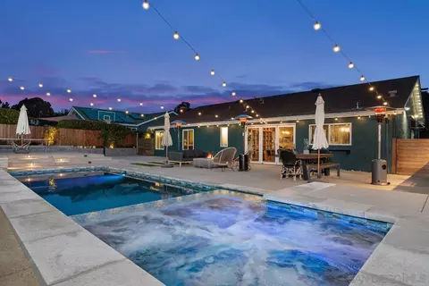 736 Birchview Dr, Encinitas, CA 92024 photo 2