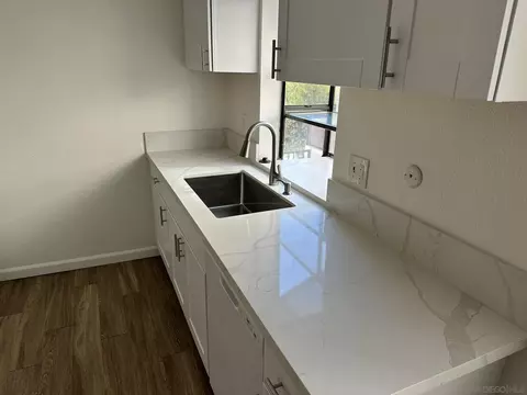 7601 Eads Ave, La Jolla, CA 92037 photo 12