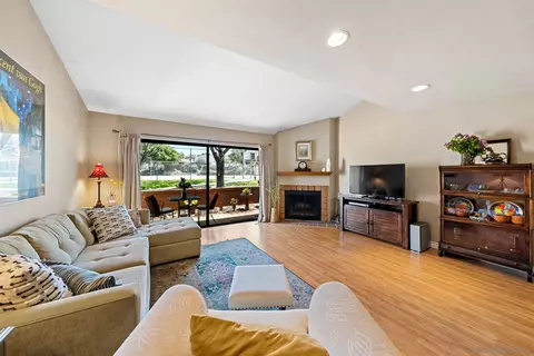 7715 Saranac Pl #8, La Mesa, CA 91942 photo 7