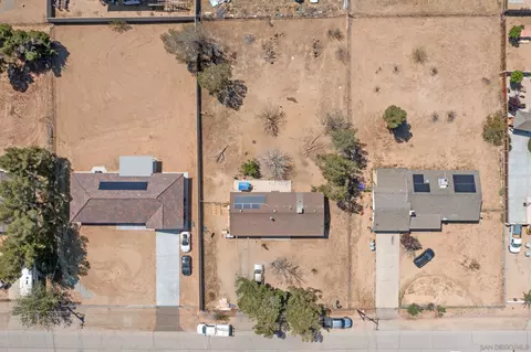 18071 Sycamore St, Hesperia, CA 92345