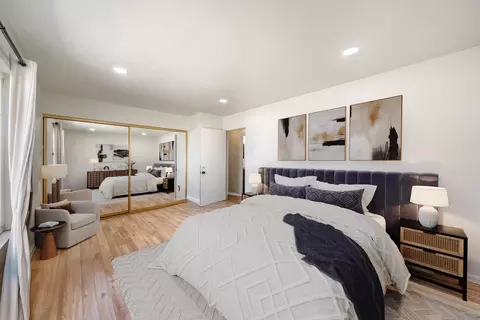 Bedroom - 18071 Sycamore St, Hesperia, CA 92345 photo 2 of 2