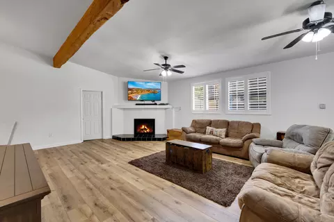 Living - 12048 Coping Pl, Lakeside, CA 92040 photo 4 of 5