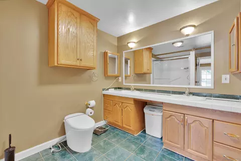 Bath - 12048 Coping Pl, Lakeside, CA 92040 photo 1 of 3