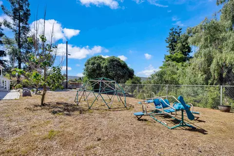 Exterior - 12048 Coping Pl, Lakeside, CA 92040 photo 4 of 10