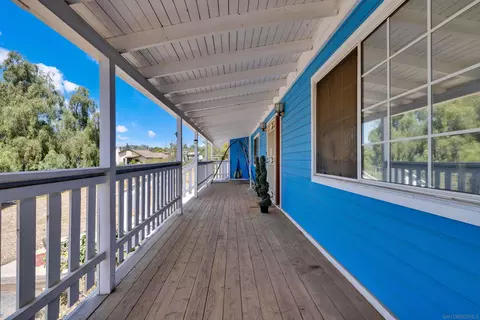 Exterior - 12048 Coping Pl, Lakeside, CA 92040 photo 3 of 10